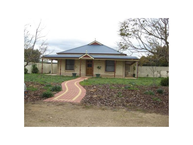 14 Tooma Drive, Murray Bridge East SA 5253