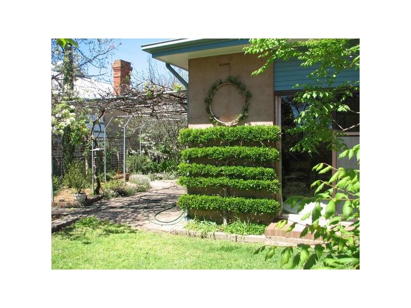 39 Edwards St, Murray Bridge SA 5253