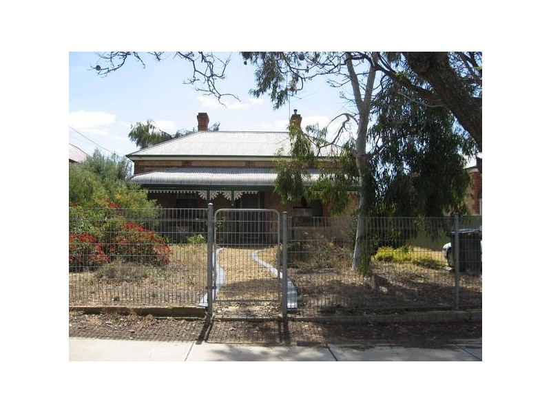 21 McHenry Street, Murray Bridge SA 5253