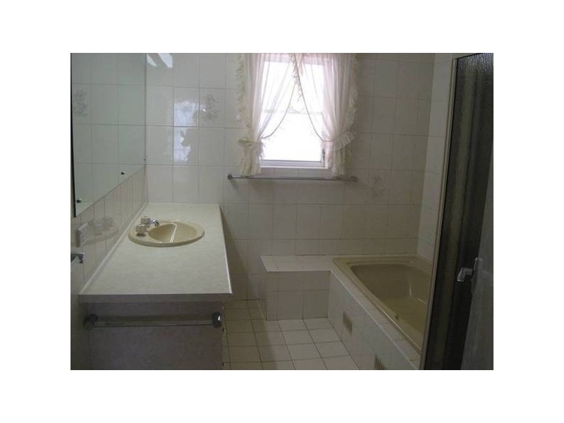 293 Adelaide Road, Murray Bridge SA 5253