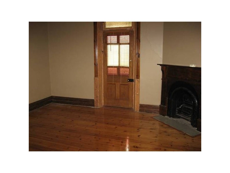 73 Adelaide Road, Murray Bridge SA 5253