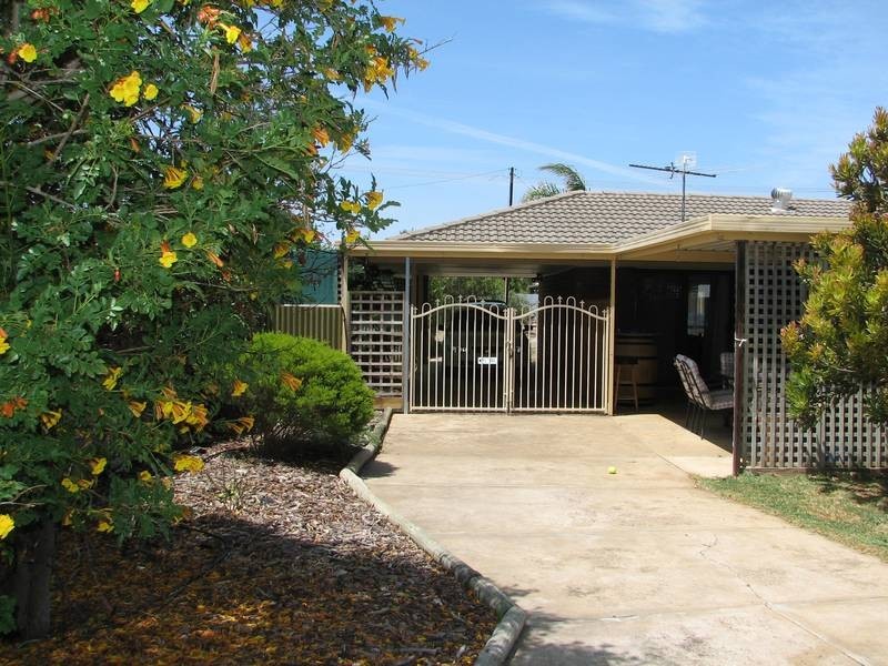28 Garden Crescent, Murray Bridge SA 5253