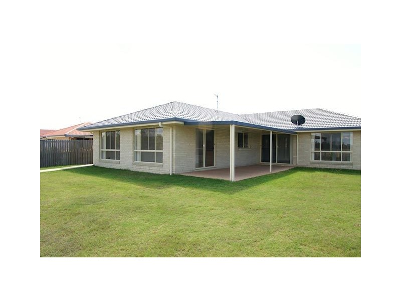 12 Wodalla Mews, Point Vernon QLD 4655
