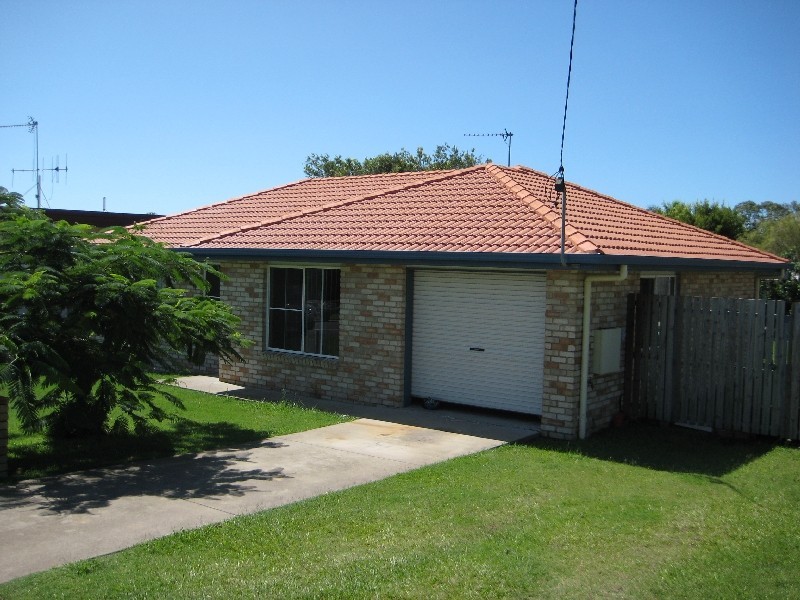 302 Boat Harbour Drive, Scarness QLD 4655