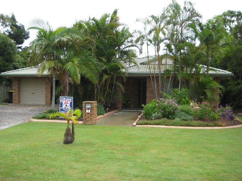 5 Sittella Close, Eli Waters QLD 4655
