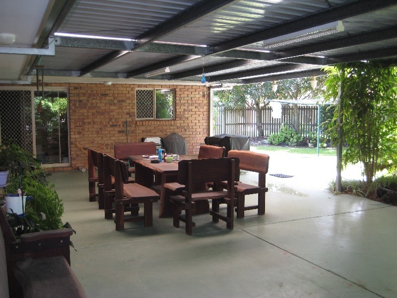 5 Sittella Close, Eli Waters QLD 4655