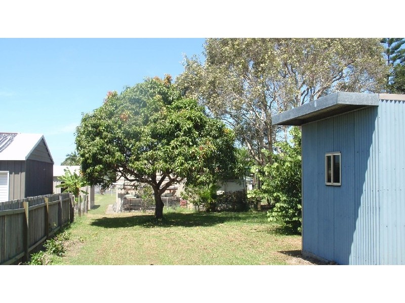 18 Pineapple Avenue, Torquay QLD 4655