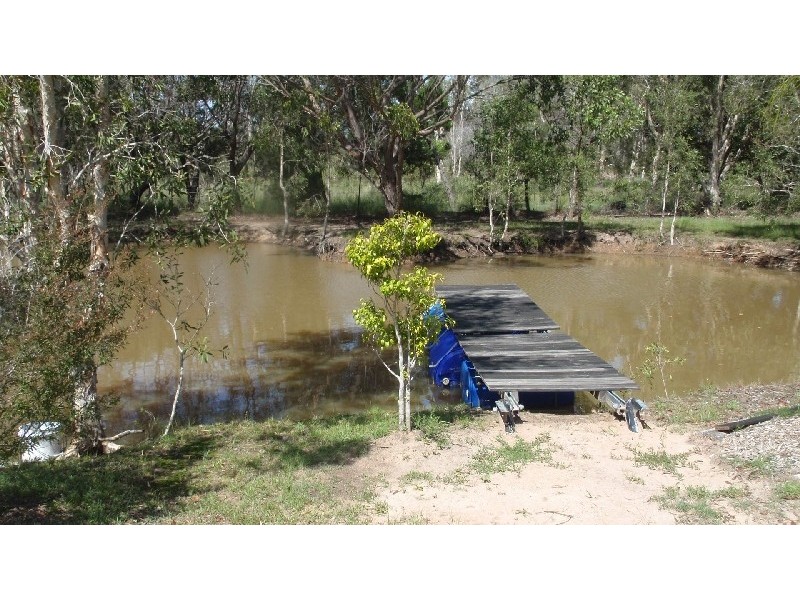 25 Shore Road West, Booral QLD 4655