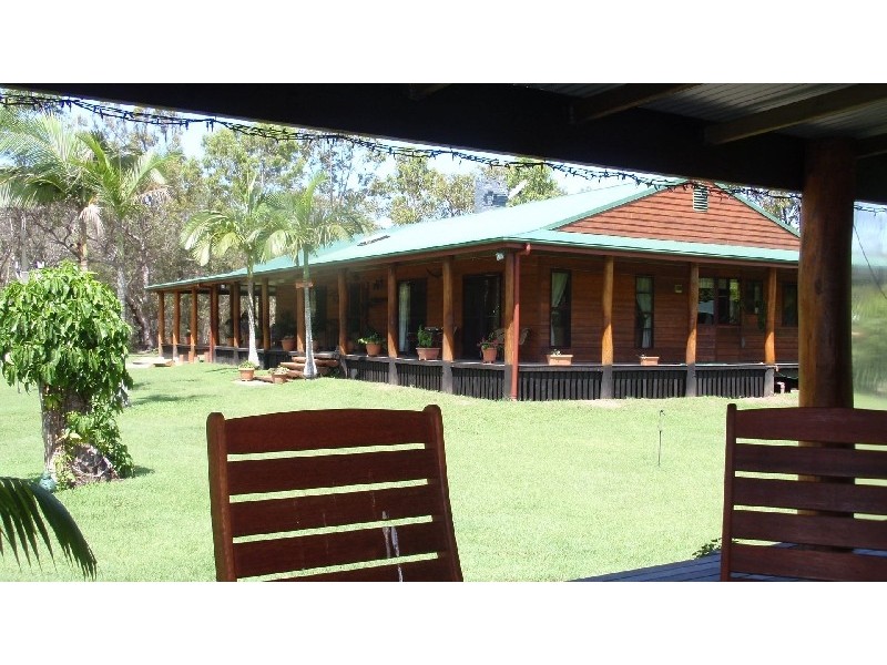 25 Shore Road West, Booral QLD 4655