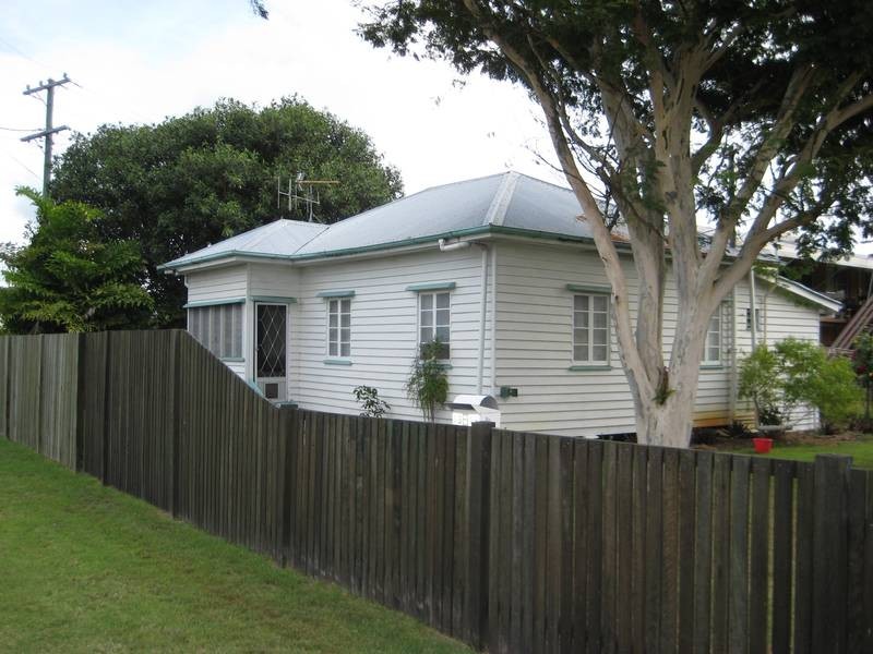13-17 Alexander Street, Torquay QLD 4655