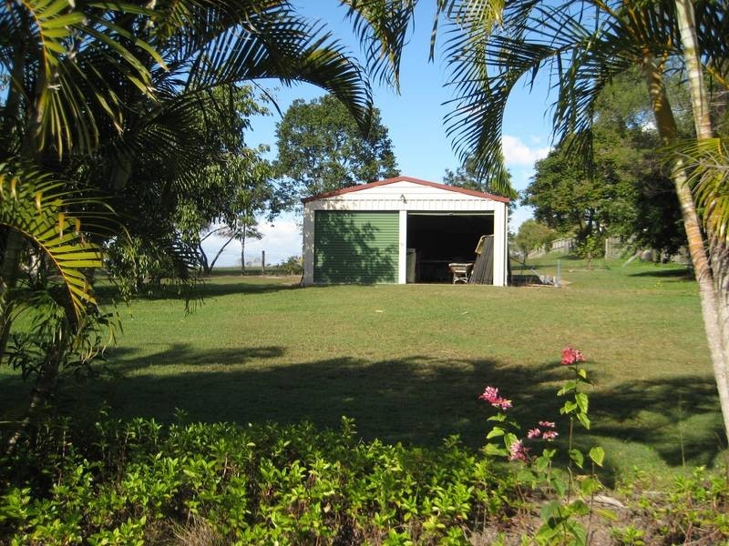 64 Christensen Street, Urraween QLD 4655