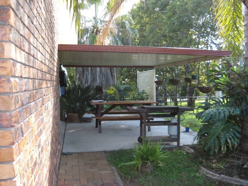 64 Christensen Street, Urraween QLD 4655