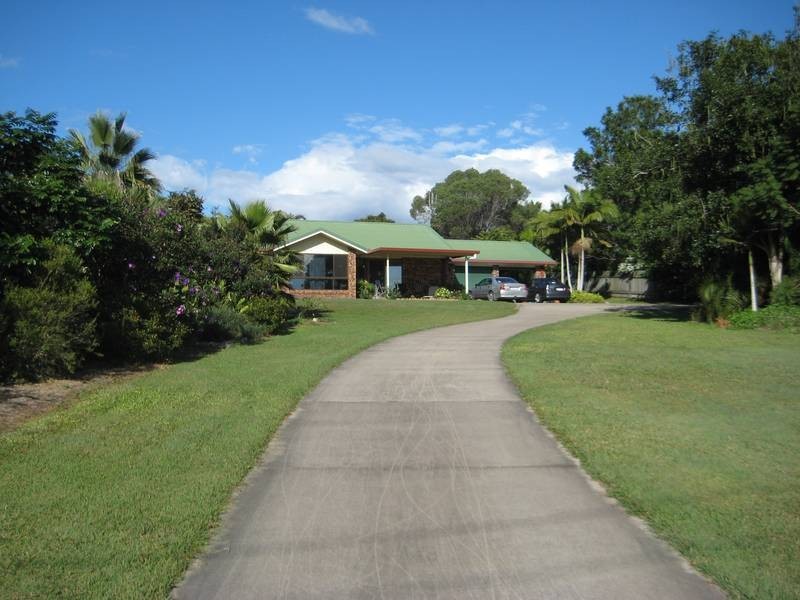 64 Christensen Street, Urraween QLD 4655