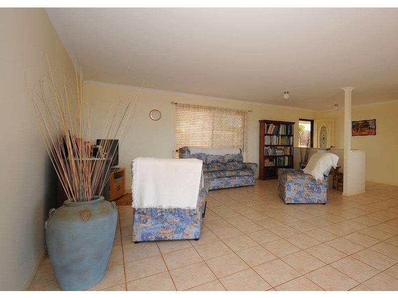 15 Manchester Court, Dundowran QLD 4655