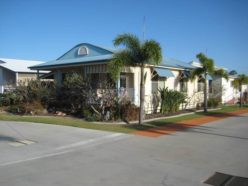 7 Bay Drive, Pialba QLD 4655