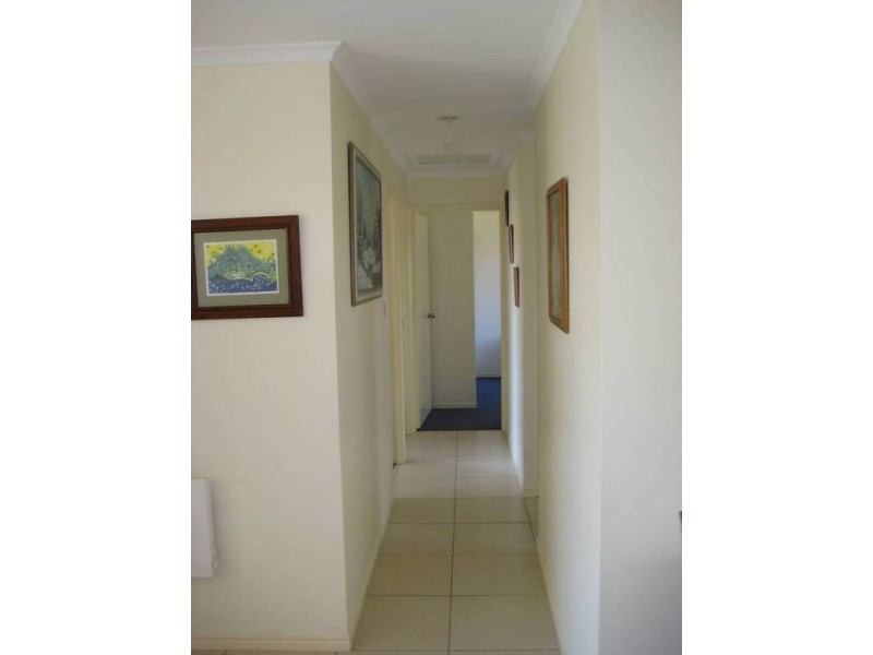 7 Malcolm Court, Point Vernon QLD 4655