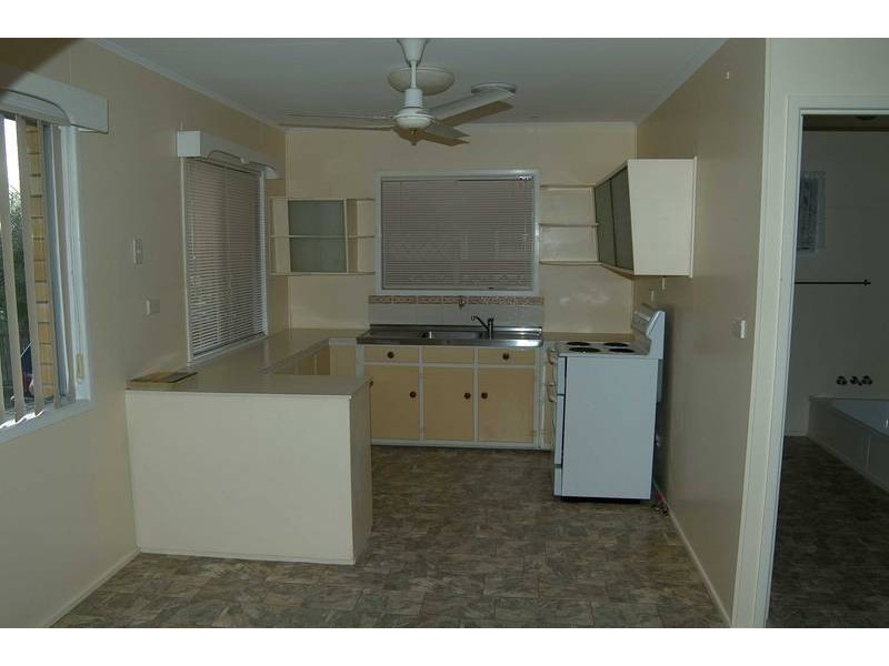 26 Dover Street Pialba, Pialba QLD 4655