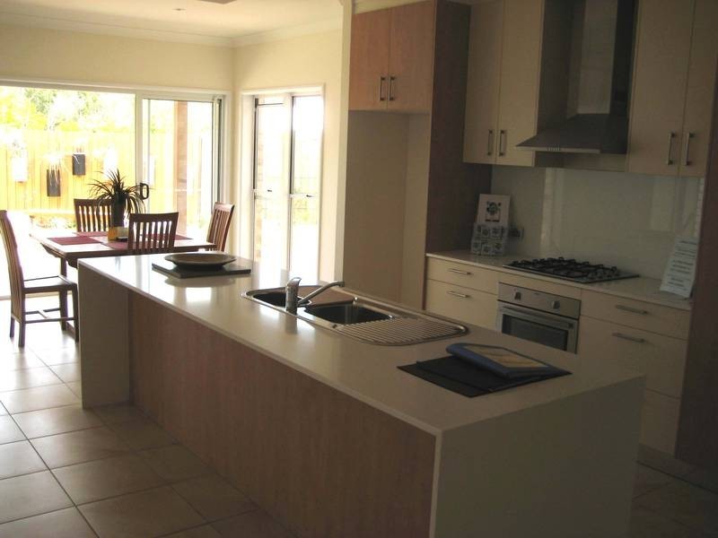 57 Magellan Court, Urraween QLD 4655