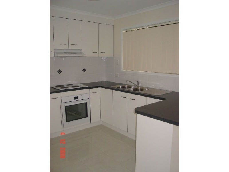 1/117 Urangan, Urangan QLD 4655