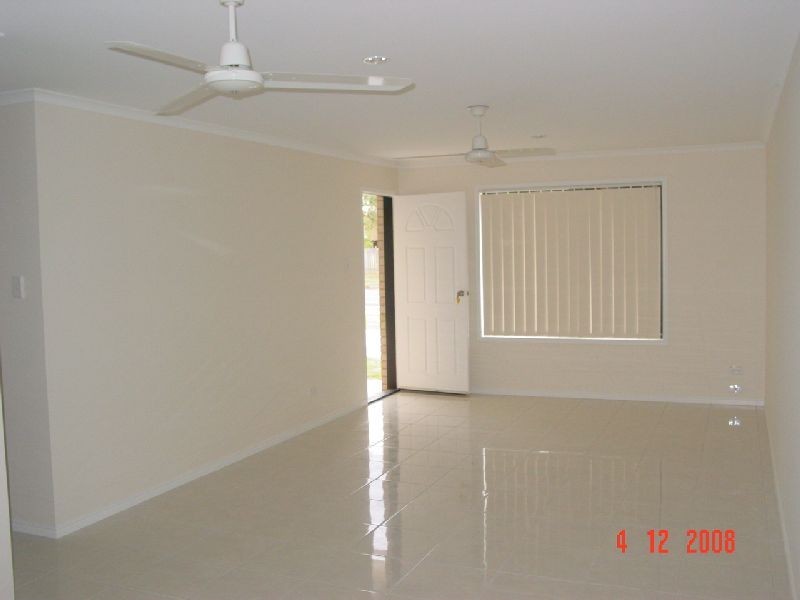1/117 Urangan, Urangan QLD 4655
