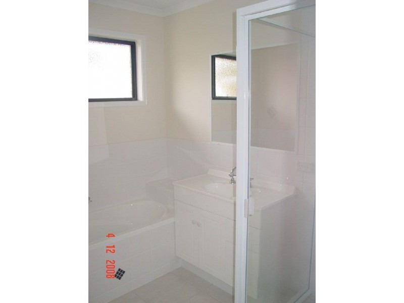 1/117 Urangan, Urangan QLD 4655