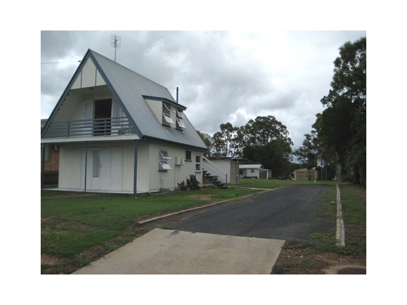 35 Stephenson Street, Pialba QLD 4655