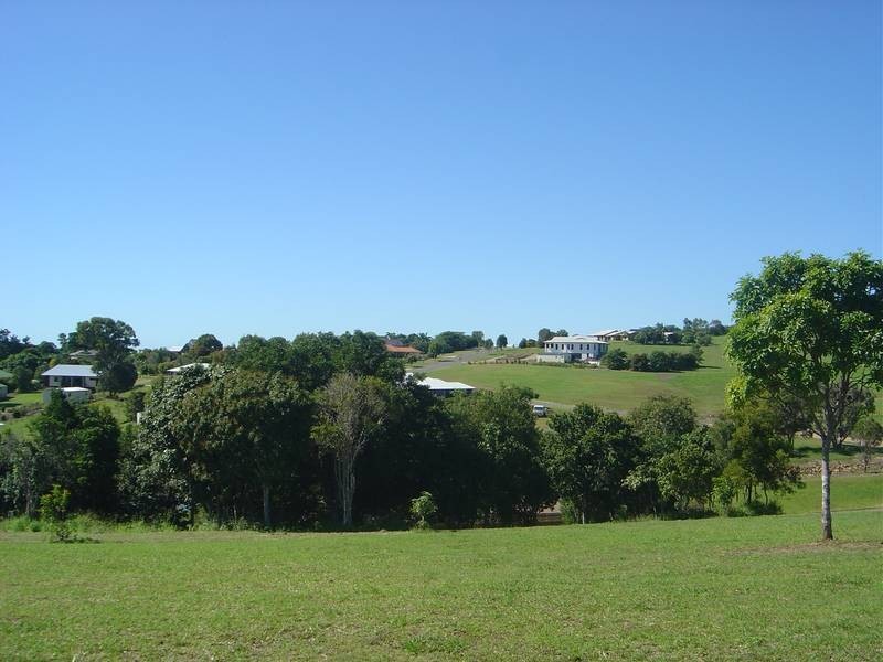 8 Jasmine Court, Dundowran Beach QLD 4655