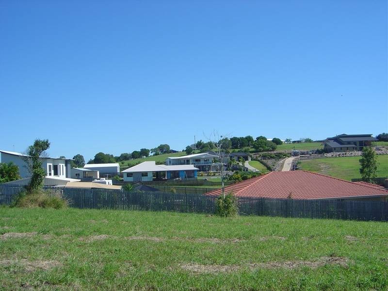 8 Jasmine Court, Dundowran Beach QLD 4655