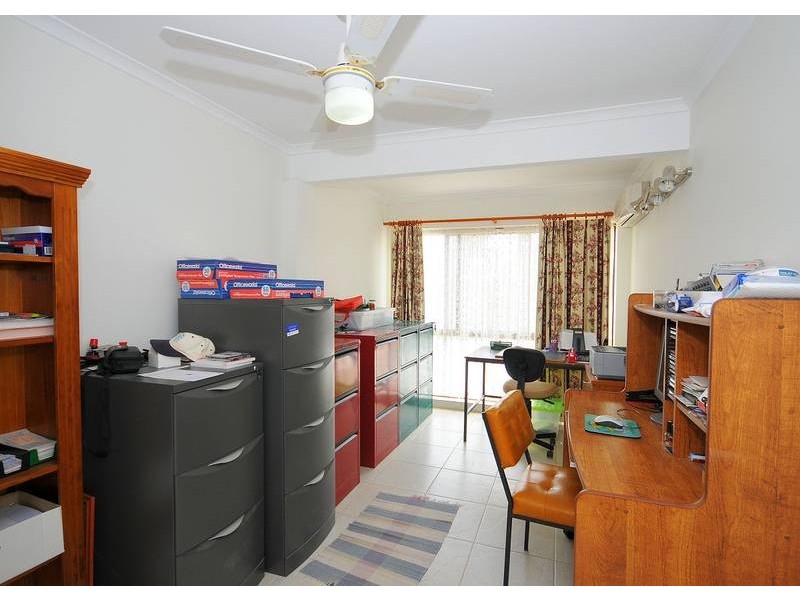 4 Andersen Avenue, Urraween QLD 4655