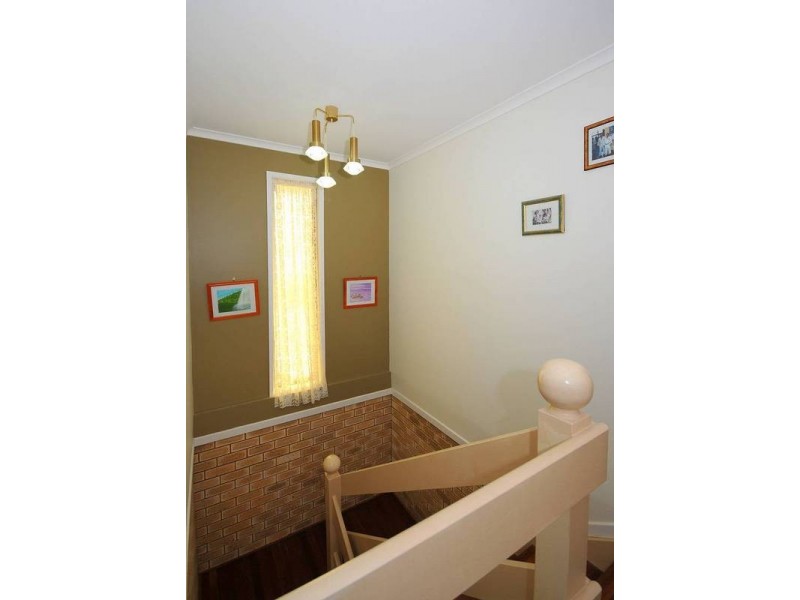 4 Andersen Avenue, Urraween QLD 4655