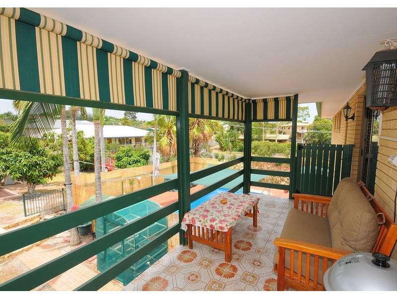 4 Andersen Avenue, Urraween QLD 4655