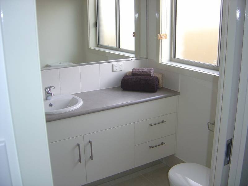 7a Lady Nelson Mariners cove, Eli Waters QLD 4655