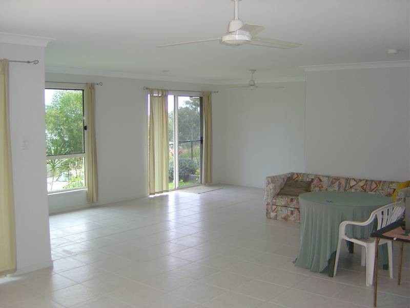 5 Russell Drive, River Heads QLD 4655