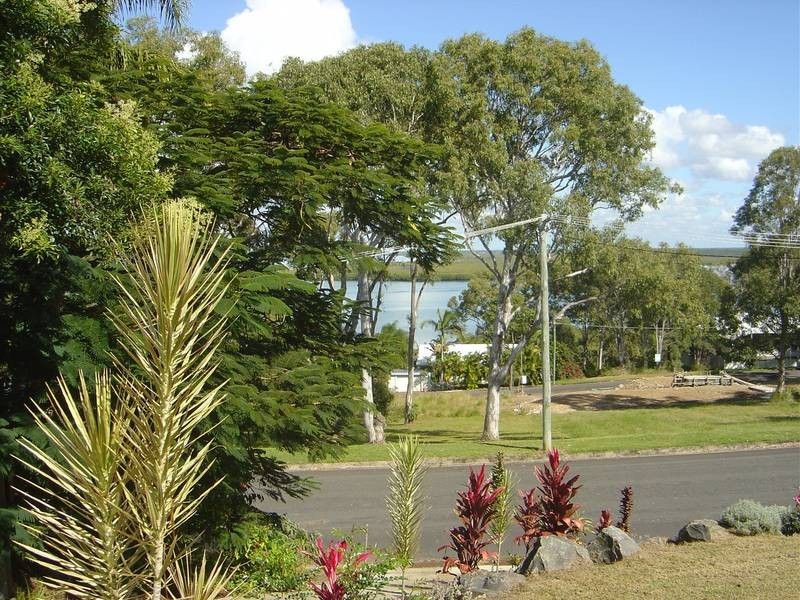 5 Russell Drive, River Heads QLD 4655