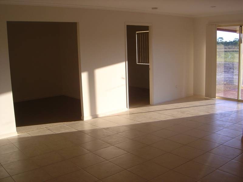 119 Bounty Circuit, Mariners Cove, Eli Waters QLD 4655