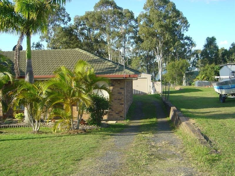 18 Island Outlook, River Heads QLD 4655