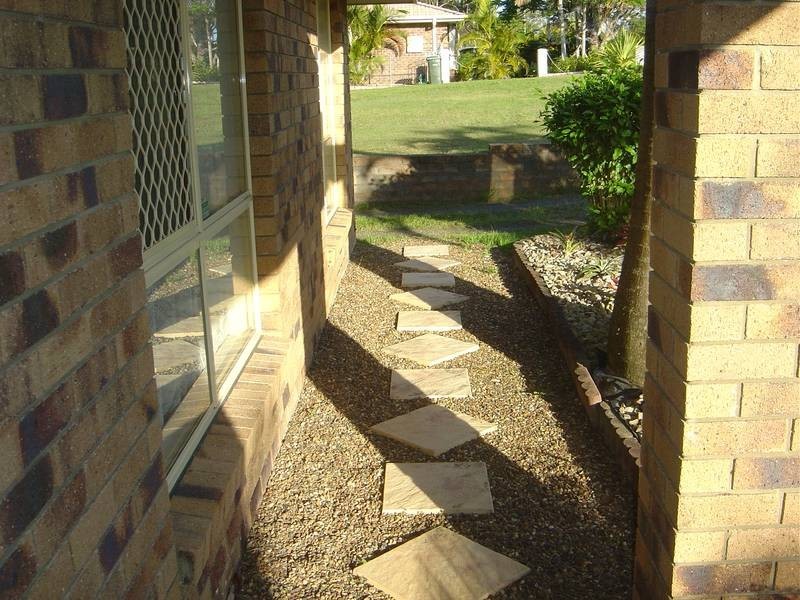 18 Island Outlook, River Heads QLD 4655