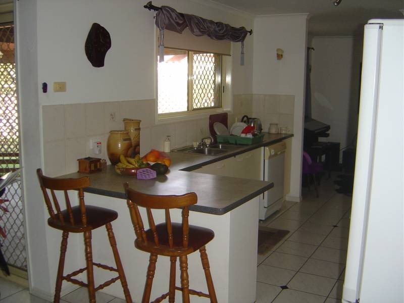 18 Island Outlook, River Heads QLD 4655