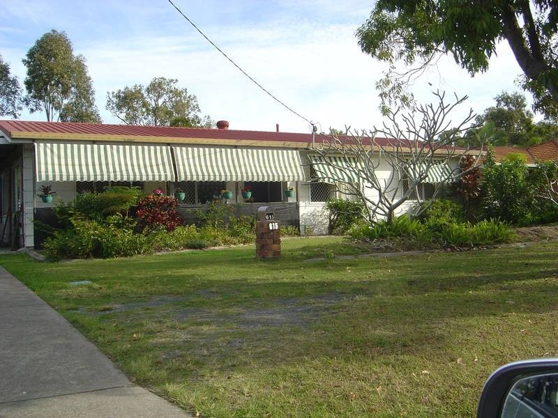 615 Boat Harbour Drive, Urangan QLD 4655