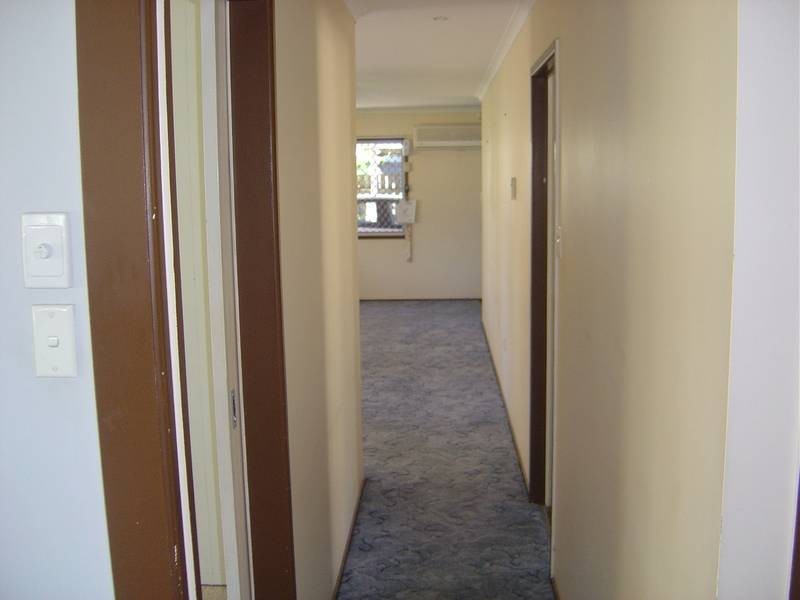 615 Boat Harbour Drive, Urangan QLD 4655