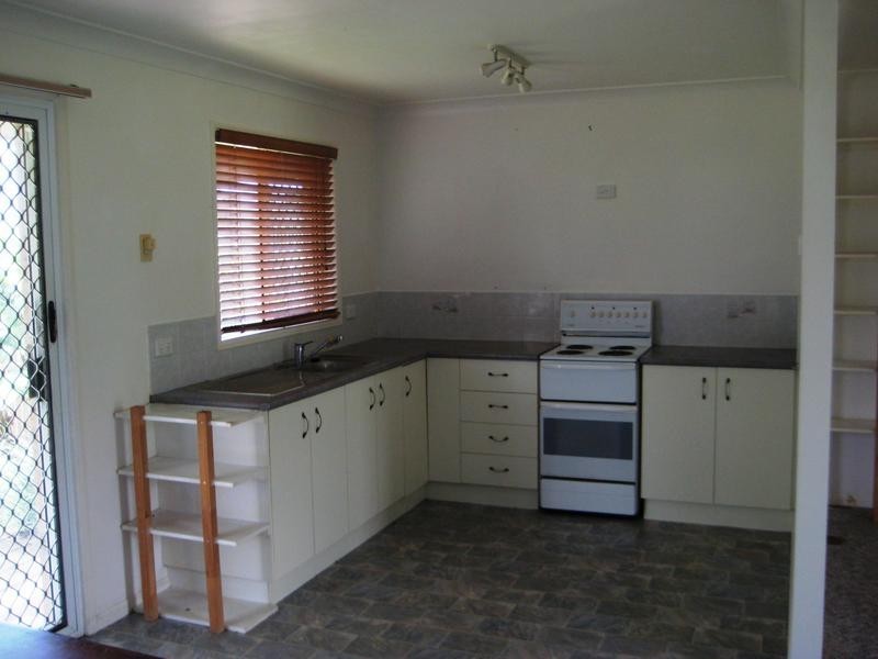 12 Annette Street, Dundowran Beach QLD 4655