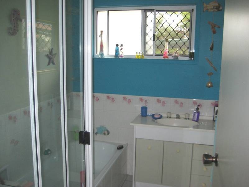 181 Dayman Street, Urangan QLD 4655