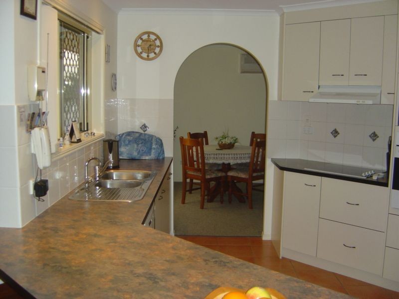 17 McLiver, Kawungan QLD 4655