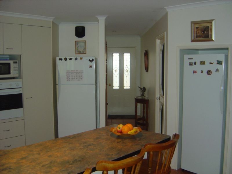 17 McLiver, Kawungan QLD 4655