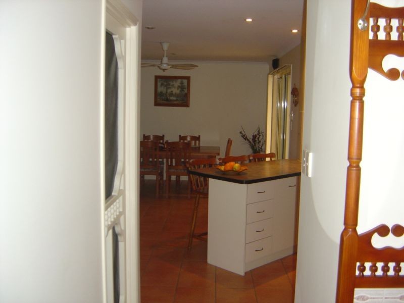 17 McLiver, Kawungan QLD 4655