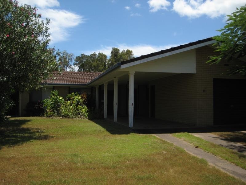 98 Cunningham Street, Urangan QLD 4655
