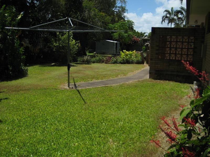 98 Cunningham Street, Urangan QLD 4655