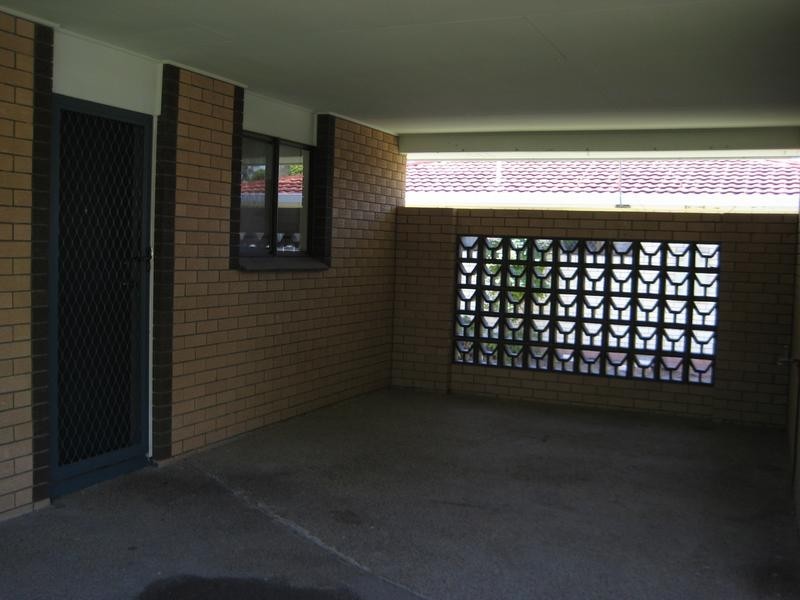 98 Cunningham Street, Urangan QLD 4655