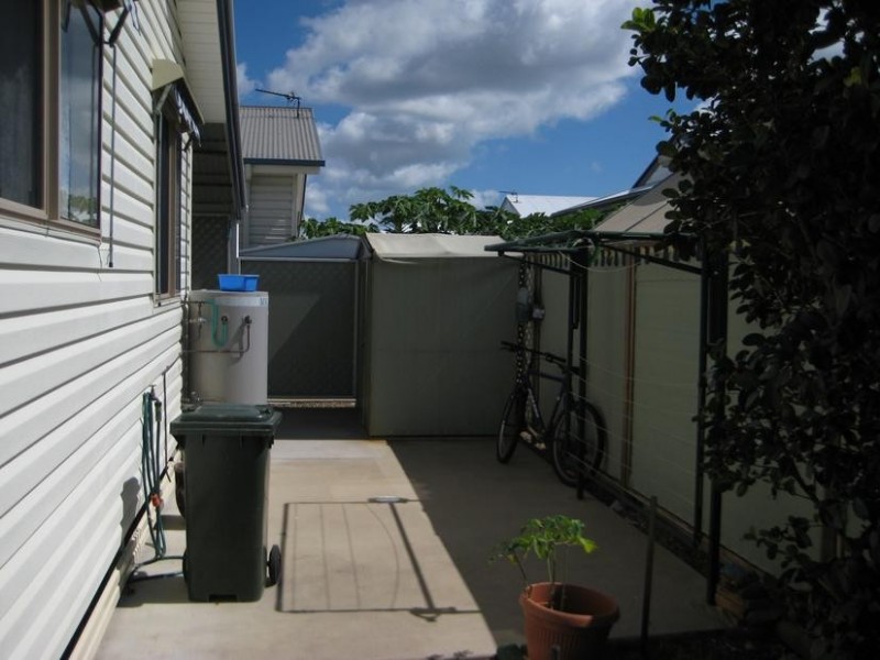 205/7 Bay Drive, Urraween QLD 4655