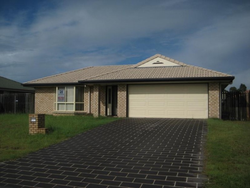56 Joselyn Drive, Point Vernon QLD 4655